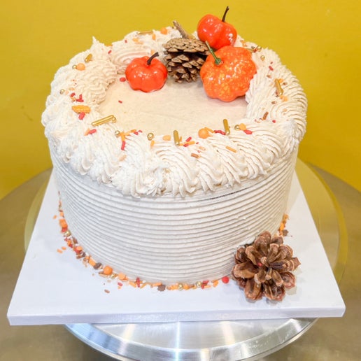7 inch Cake (Thanksgiving Pre Order)